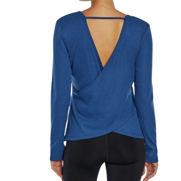 Zobha NWT long sleeve blue navy peony open back overlap top size XL - Picture 1 of 11